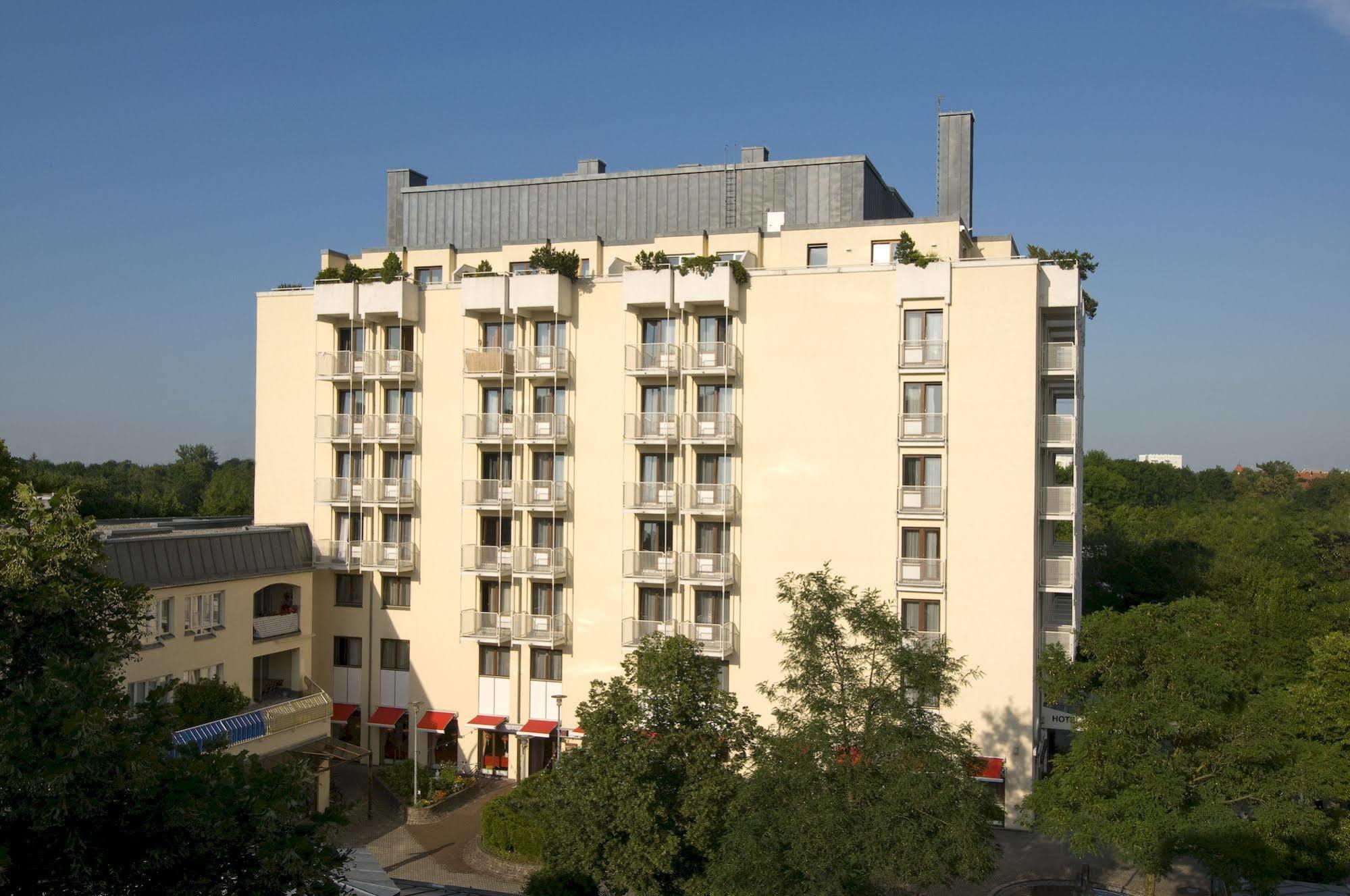 Hotel Gastehaus Forum Am Westkreuz Munich Extérieur photo